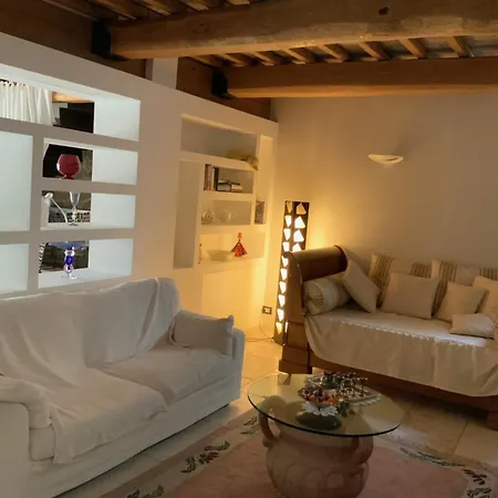 La Casa Dei Caprioli In Casale Montepulciano